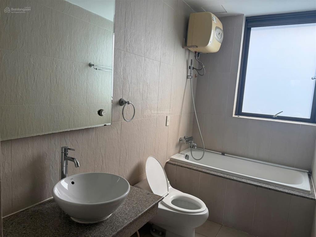 Căn hộ sân vườndt 160m23pn2wc nội thất, giá 37tr/tháng tại panorama, pmh