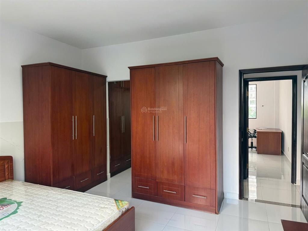 Căn hộ sân vườndt 160m23pn2wc nội thất, giá 37tr/tháng tại panorama, pmh