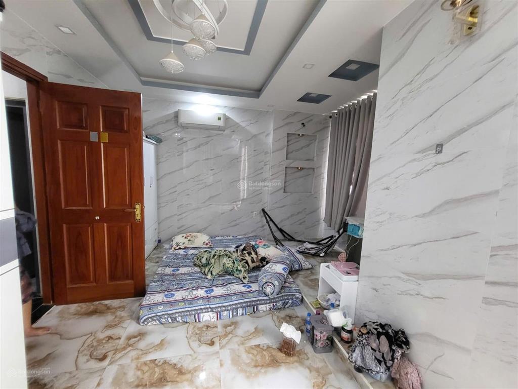Bán nhà 5 tầng lý thường kiệt quận 10 ngang 5m chỉ ~6,2t thương lượng.