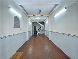 Chỉ 7,25 tl cho căn nhà 3 tầng 120m2 ngay depot metro số 2 cmt8 tân bình.
