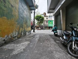 Bán nhà 2 tầng lô góc xe hơi tới cửa p. vườn lài 38m2 chỉ nhỉnh 6 tỷ tl