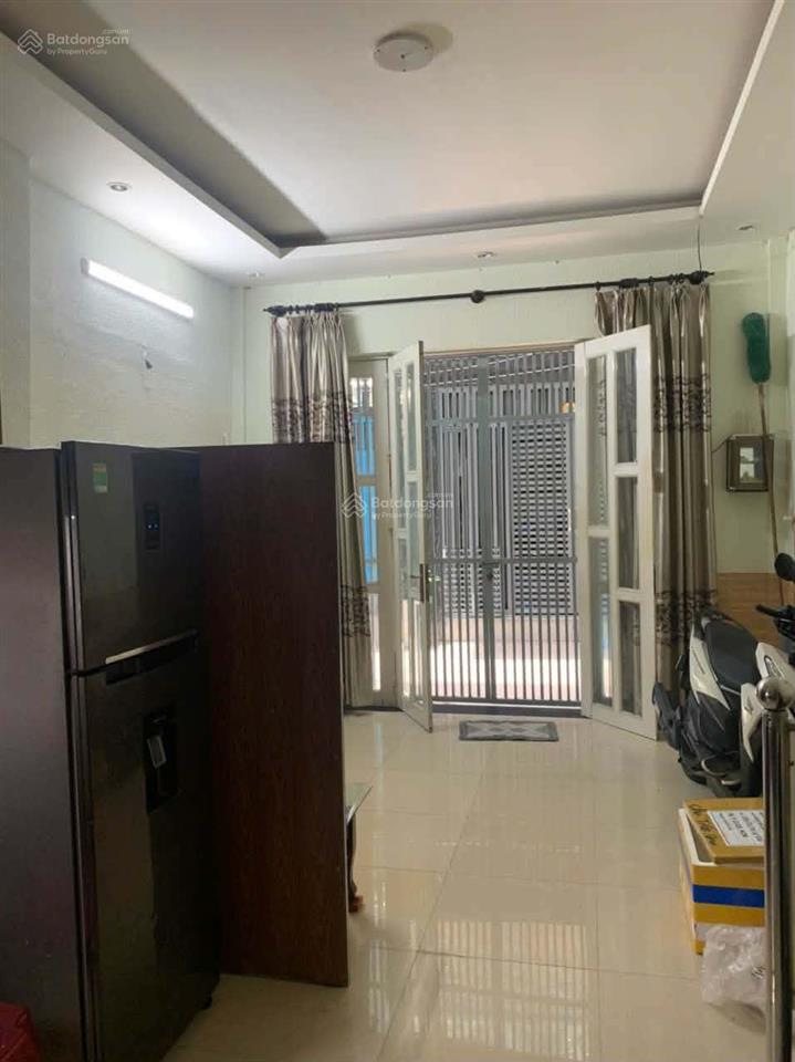 Bán nhà 2 tầng quận 3 lê văn sỹ, dt 33m2 2pn hẻm 4m chỉ 5 tỷ yếu