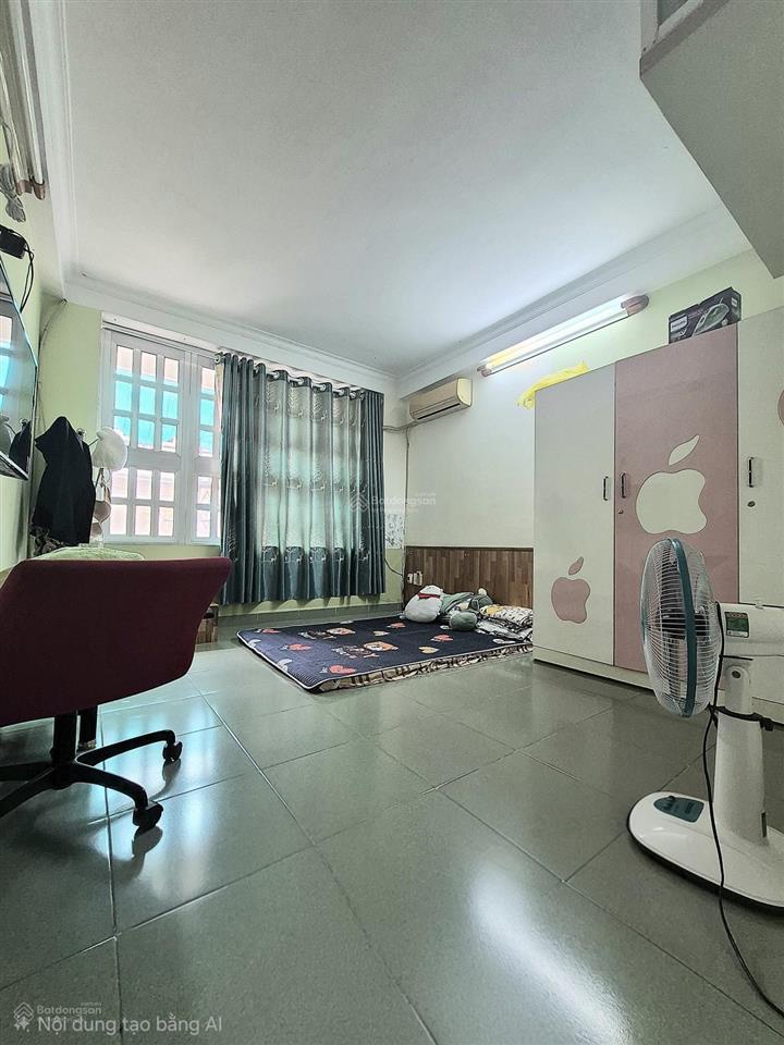 Bán nhà 4 tầng btct 40m2 phân lô hxh quận 11 lê đại hành chỉ 6,x tỷ tl