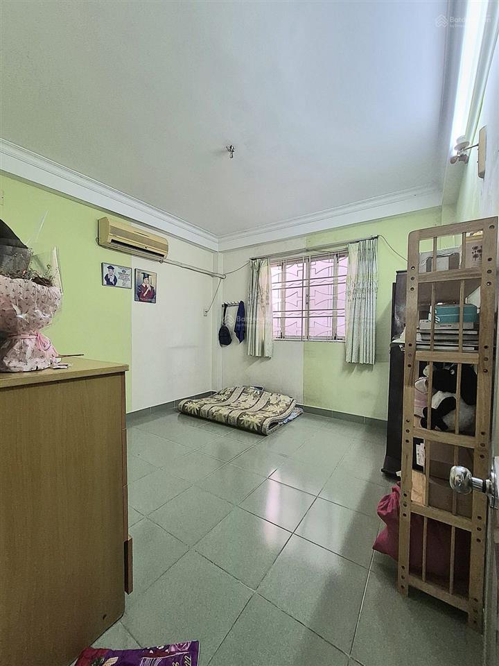 Bán nhà 4 tầng btct 40m2 phân lô hxh quận 11 lê đại hành chỉ 6,x tỷ tl