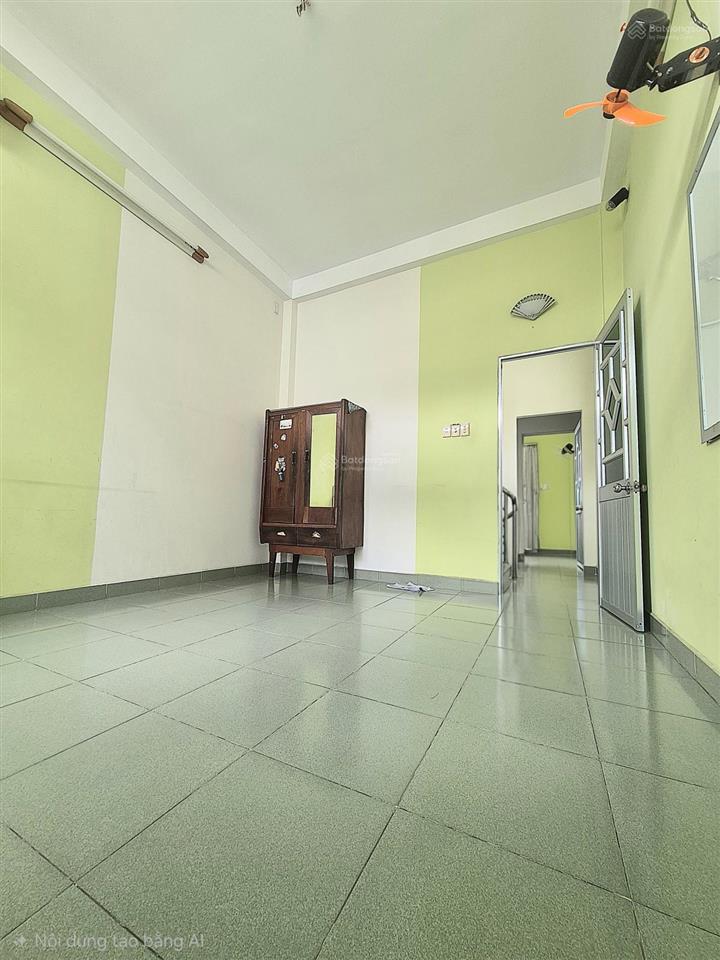 Bán nhà 4 tầng btct 40m2 phân lô hxh quận 11 lê đại hành chỉ 6,x tỷ tl