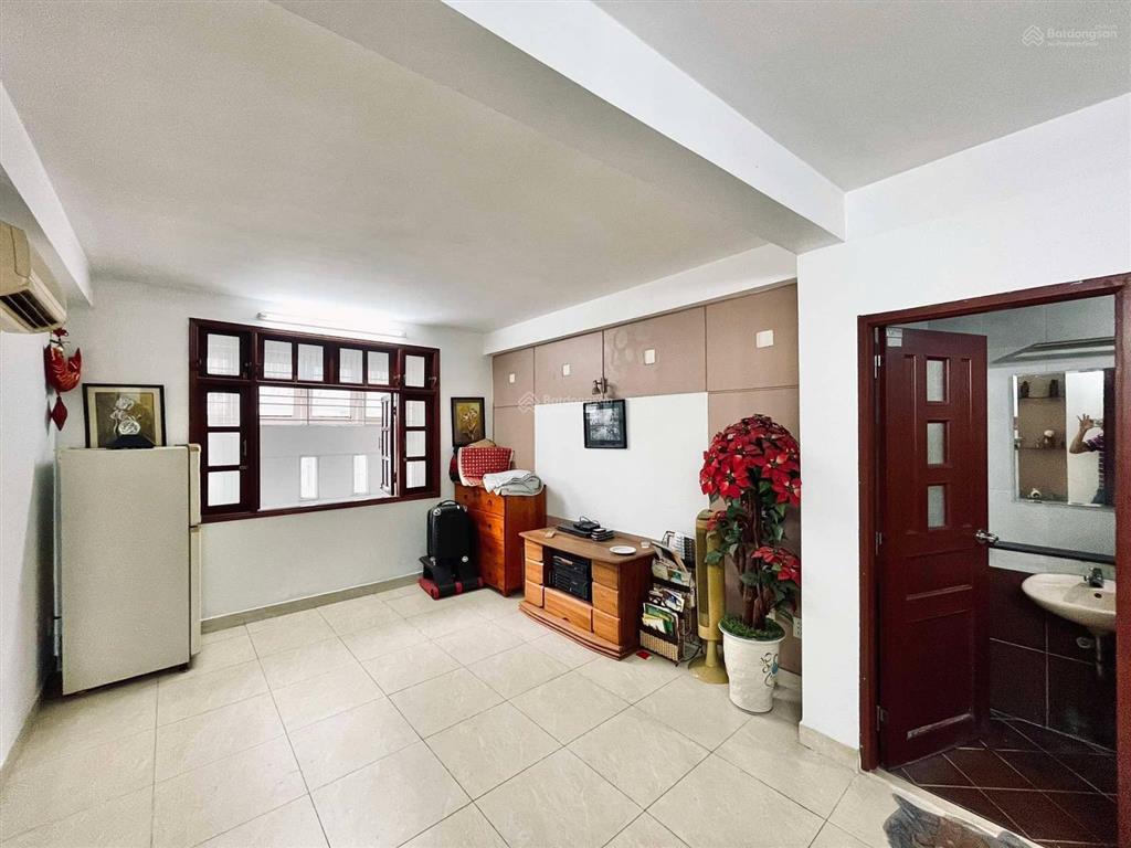 Bán nhà 5 tầng 41m2 khu vip trần quang diệu q.3 chỉ đầu 8 tỷ mạnh tl