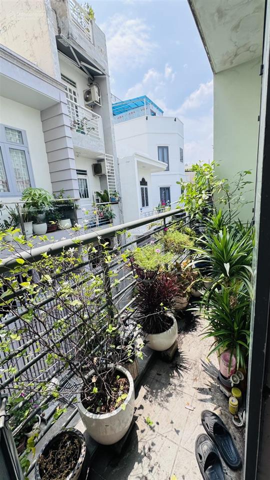 Bán nhà q. 3 15m ra mặt tiền 46m2 3 phòng chỉ nhỉnh 7 tỷ tl