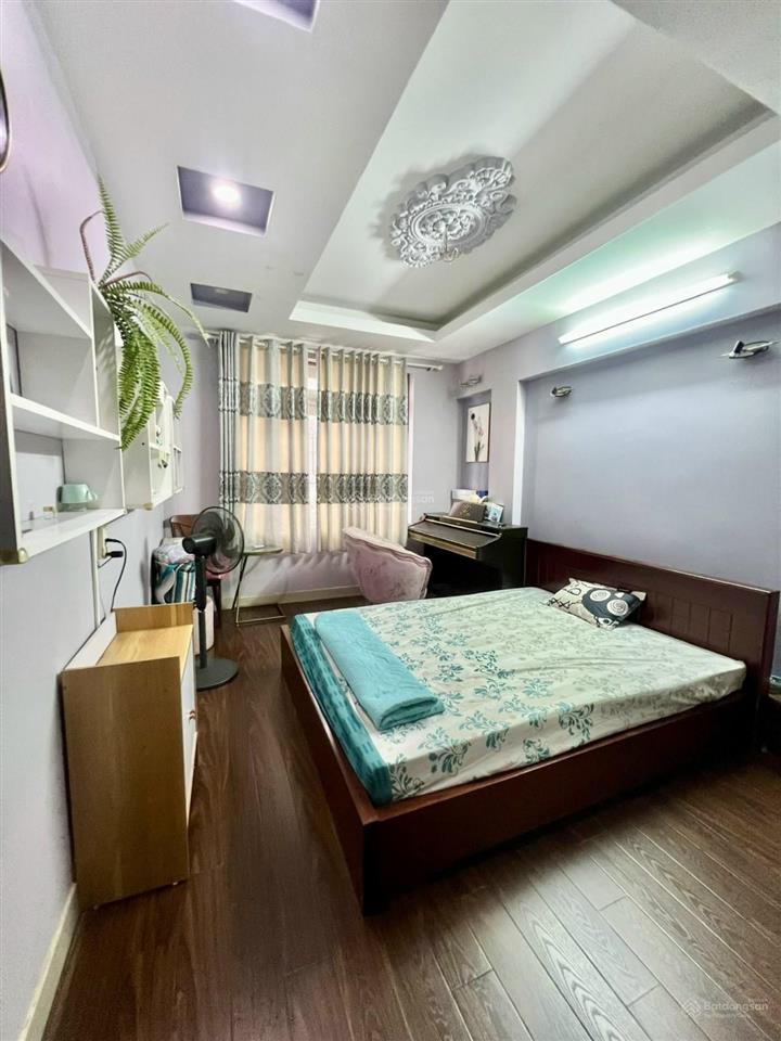 Bán nhà 4 tầng hẻm xe 7c cách 1 căn ra mặt tiền 46m2 ngay phạm văn hai tân bình chỉ hơn 8t
