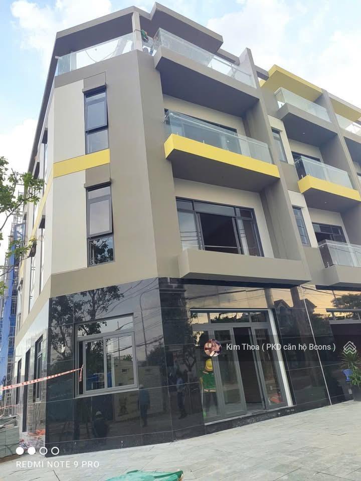 Nhà phố mt đường bình thung, 4 tầng, 4pn, 5wc giá chỉ 7,441 tỷ. tặng ngay 3 chỉ vàng