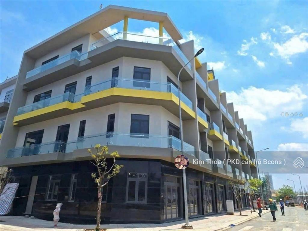 Nhà phố mt đường bình thung, 4 tầng, 4pn, 5wc giá chỉ 7,441 tỷ. tặng ngay 3 chỉ vàng