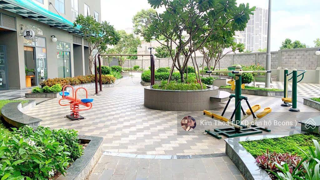 Chính chủ bán căn hộ bcons green view 2pn 2wc 54m2 giá chỉ 2,1 tỷ. bao hết thuế phí sang sổ