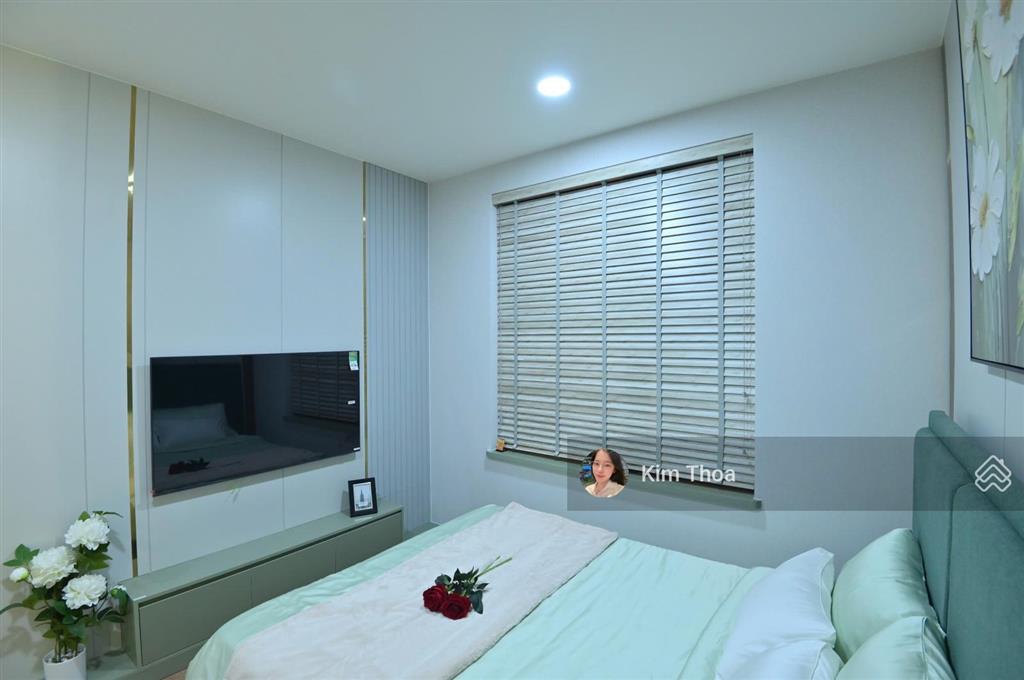 Chính chủ bán gấp căn góc bcons solary 2pn  2wc  54m2 giá hđ 1,970 tỷ/căn. thanh toán 400tr