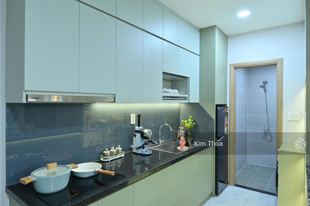 Chính chủ bán gấp căn góc bcons solary 2pn  2wc  54m2 giá hđ 1,970 tỷ/căn. thanh toán 400tr