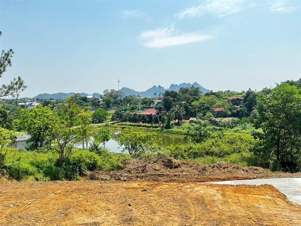 Chủ gửi bán mảnh đất view hồ mát mẻ 1441m2, mặt tiền 36m, mua 1 nửa chủ cùng bán, giá chỉ 8,5 tỷ