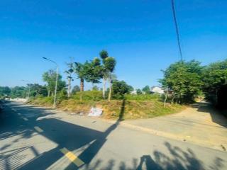 Lô góc 2227m, mặt tiền chính rộng 45m bám đường trục chính aphan 12m tại cư yên, lương sơn,hòa bình