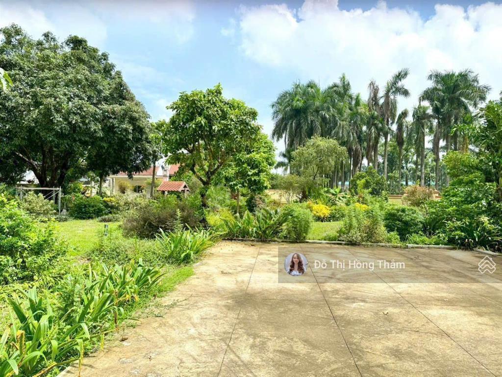 Đất sẵn nhà vườn 2012m² rất đẹp, mặt tiền dài 50m, tại suối sếu, nhuận trạch. hạ giá bán 7,7tr/m2