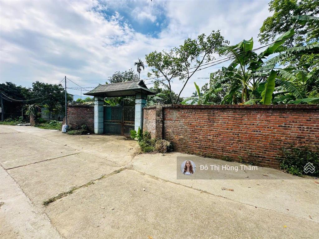 Chủ đất nhờ em bán lô góc 975m tại thôn hạnh phúc, bên cạnh khu cn lương sơn, phân lô quá đẹp