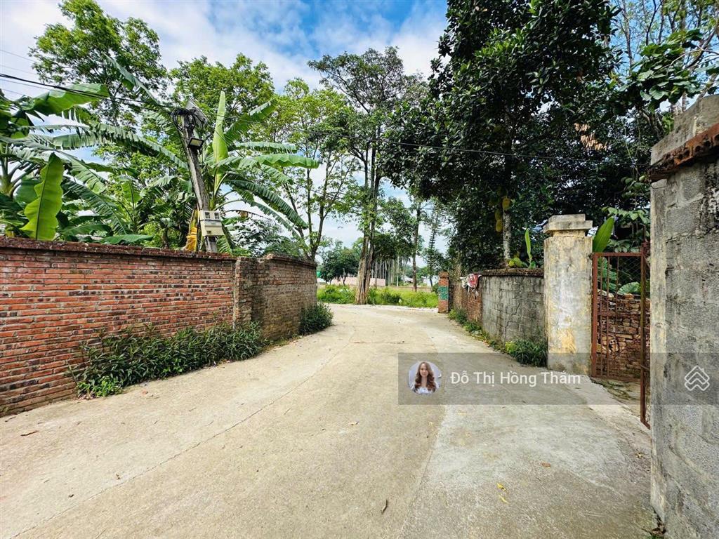 Chủ đất nhờ em bán lô góc 975m tại thôn hạnh phúc, bên cạnh khu cn lương sơn, phân lô quá đẹp