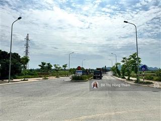 Bán lô góc sẵn nhà thực tế rộng 130m ngay trục chính nhuận trạch tiềm năng, cách cổng b khu cn 70m