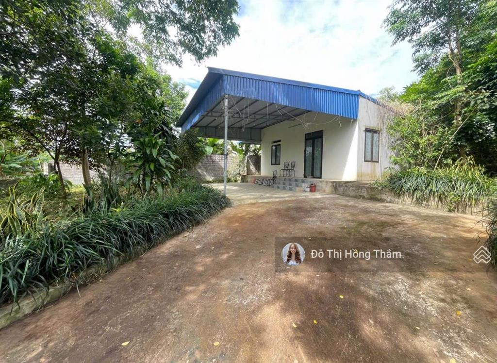 Cần bán 933m2 full thổ cư sẵn nhà cấp 4, bám đường to tại xã cao dương, giá rẻ chỉ 4tr/m2