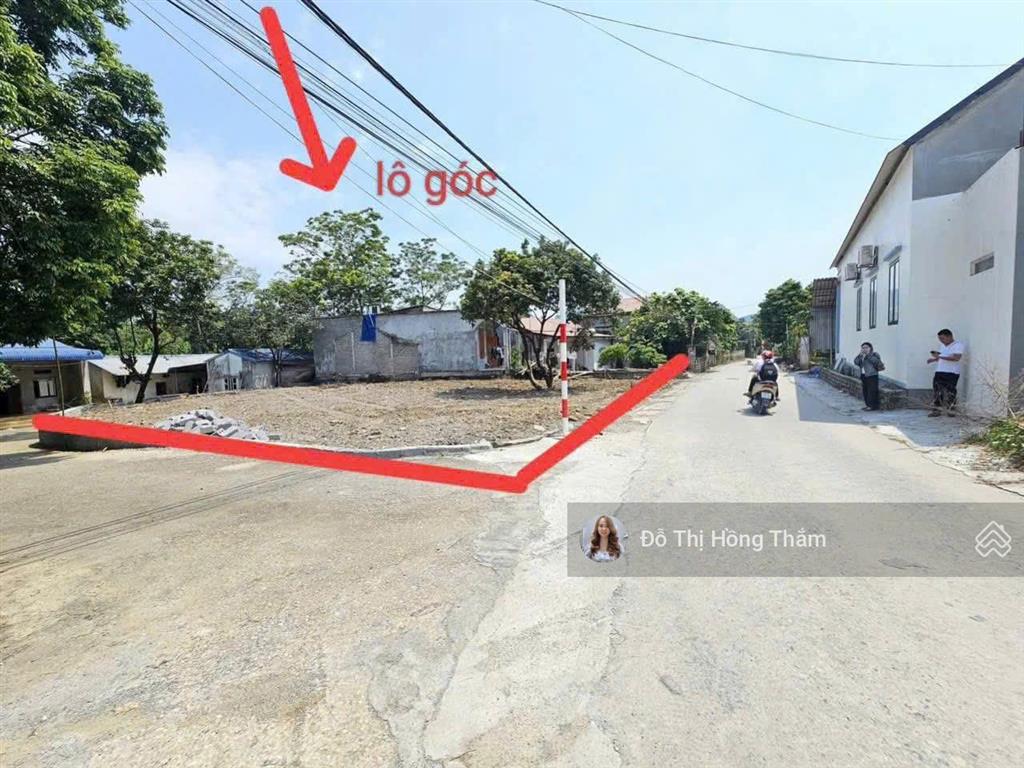 Lô góc 408m2 có 300m thổ cư, đất vuông vắn, cách đường ql21a (hồ chí minh) chỉ 250m. giá 3 tỷ 550tr