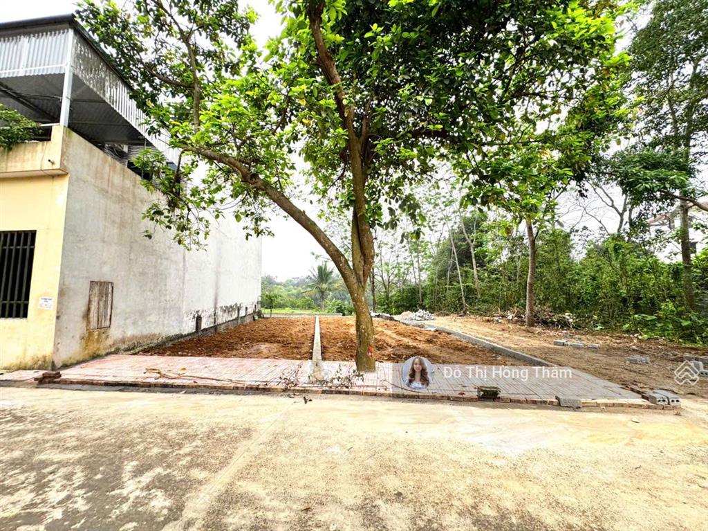 Bán gấp 104m2 nằm trong khu dân cư giàu có tại thôn xuân thủy, cách ql21a 150m, giá chỉ 2,9 tỷ