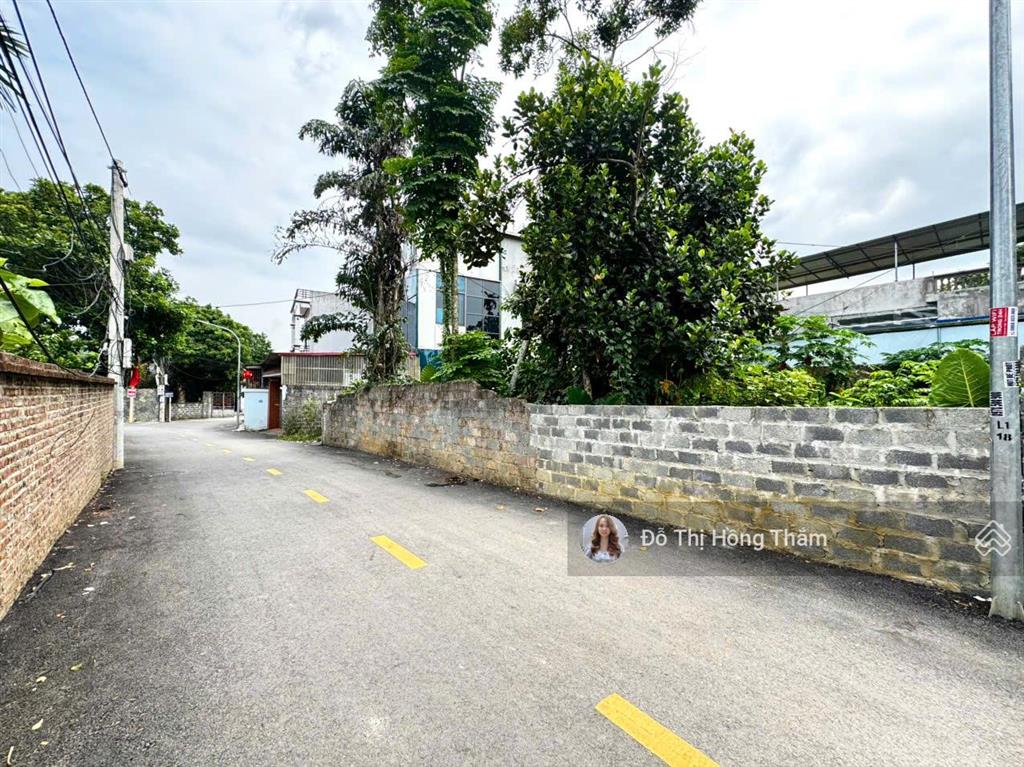 Hoa hậu đẹp tiểu khu đồng bái, tt lương sơn, 150m full thổ cư giá 3,4 tỷ