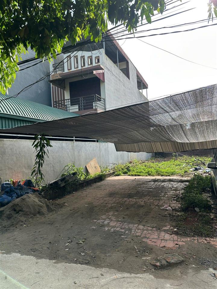 Chính chủ cần bán đất xóm chợ phủ lỗ  full thổ cư  nở hậu đẹp  ô tô