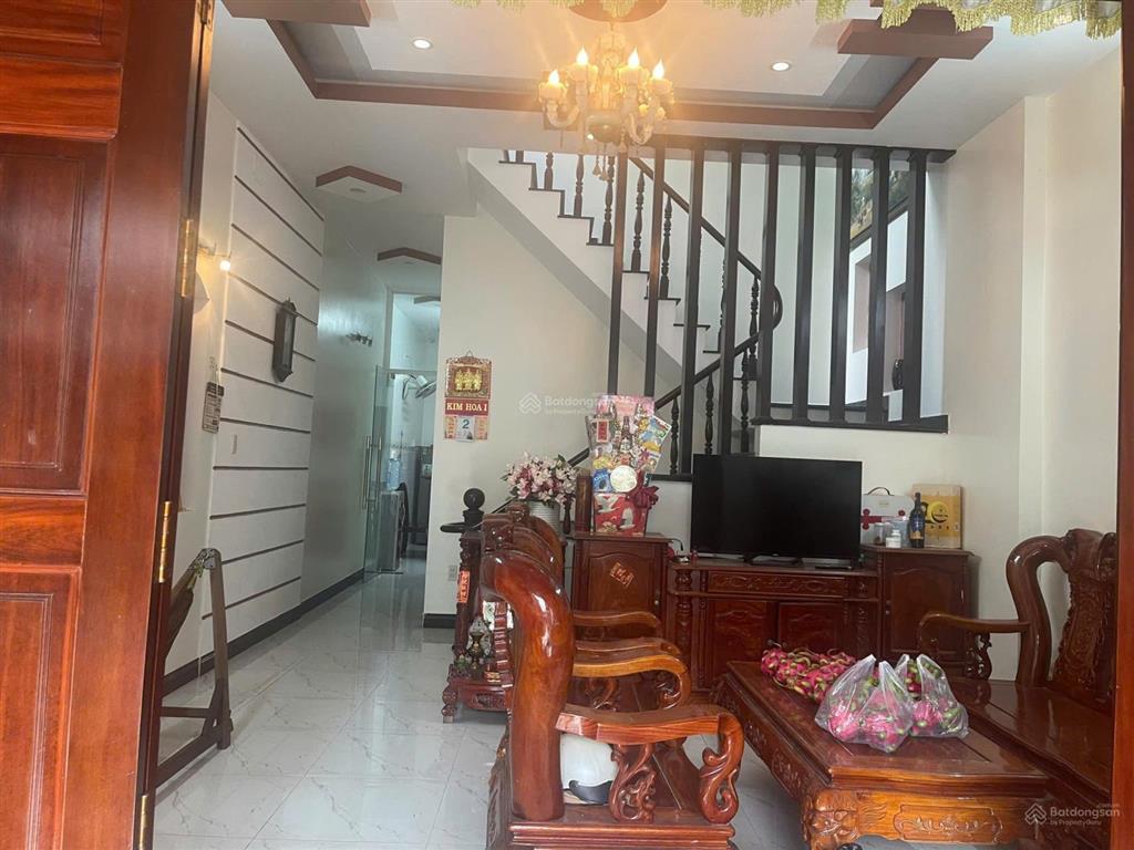 Bán nhà sổ hồng riêng đường nguyễn chí thanh, an thạnh