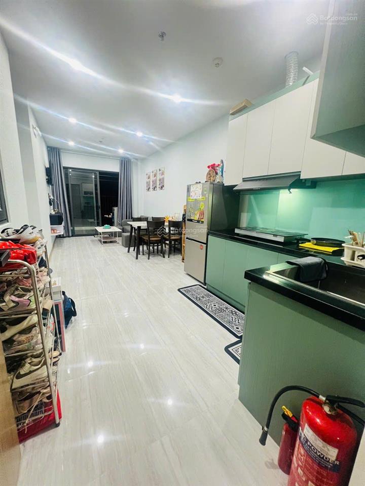 Chính chủ bán căn bcons green topaz 2pn  2wc giá 2ty380 ngay làng đại học thủ đức.