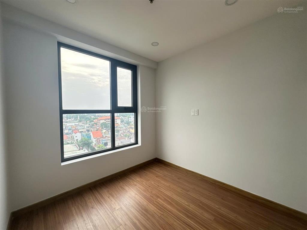 Cho thuê căn hộ bcons bee 2pn2wc có 2 máy lạnh, bếp từ, 6 triệu/tháng