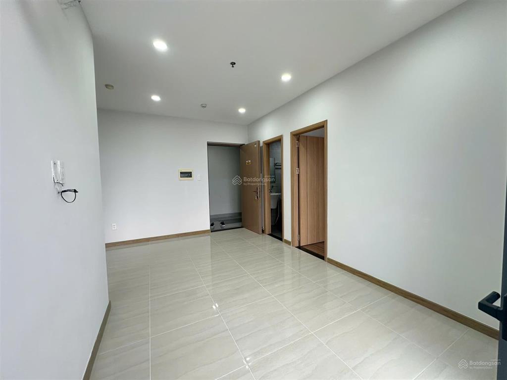 Cho thuê căn hộ bcons bee 2pn2wc có 2 máy lạnh, bếp từ, 6 triệu/tháng