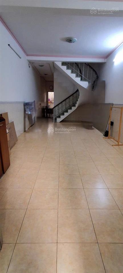 Cho thuê nguyên căn nhà mt kdc himlam, sát hoàng diệu 2