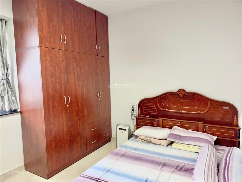Chung cư phú thạnh, nguyễn sơn, tp 2p ngủ, 95m2, giá 9,5tr, full nt
