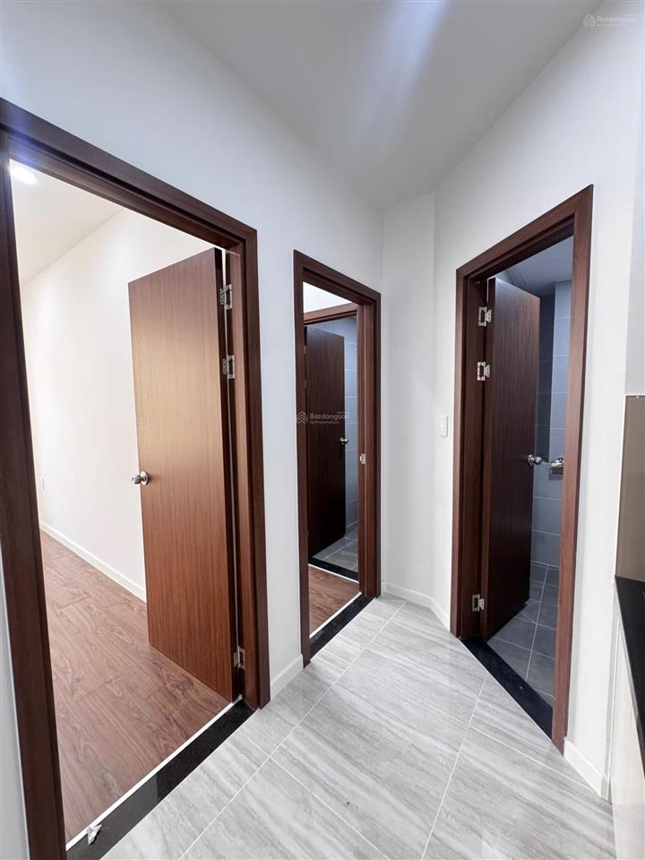 Cần cho thuê gấp căn 2pn bcons city  giá chỉ 5tr2