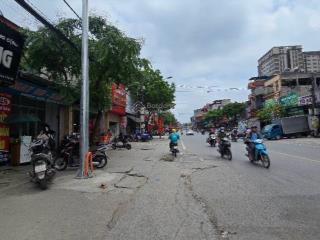 Bán gấp đại áng ô tô,ngõ thông ,kinh doanh nhỏ ,hiếm đất bán giá 5.55 tỷ