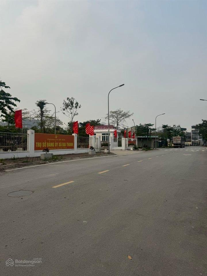 Bán gấp đất đấu giá huỳnh cung ô tô phân lô vỉa hè tkinh doanh giảm 2 tỷ gía 17 tỷ
