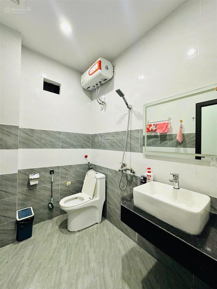Nhà đẹp hoàng mai  35m2  5 tầng  ô tô đỗ cửa  đầy đủ nội thất  ở ngay