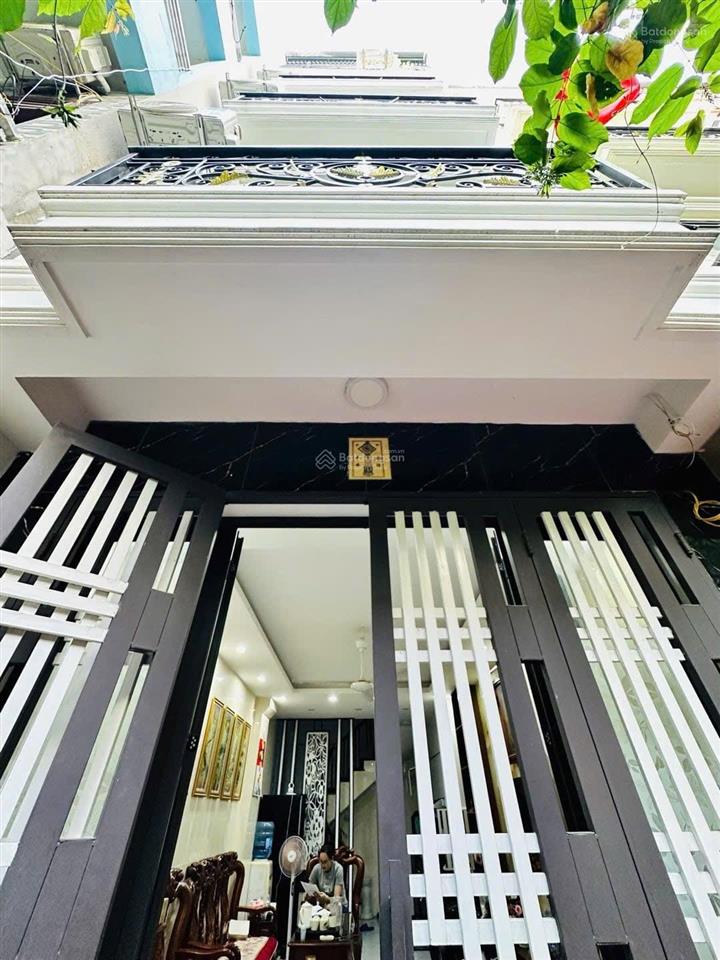 Nhà đẹp hoàng mai  35m2  5 tầng  ô tô đỗ cửa  đầy đủ nội thất  ở ngay