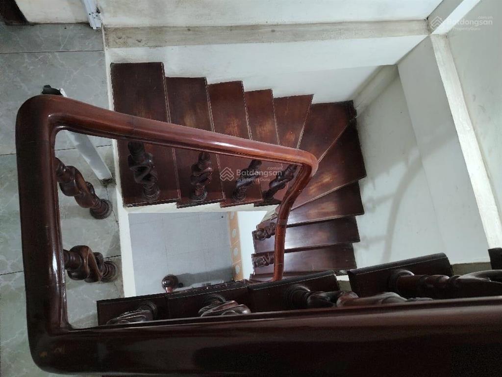 Nhà phố lĩnh nam  vị trí đắc địa  35m  4 tầng  ô tô ngủ trong nhà