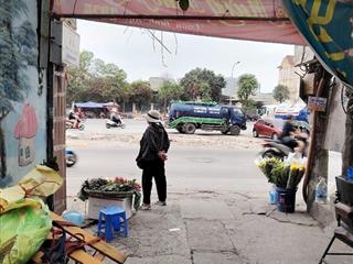 Nhà phố lĩnh nam  vị trí đắc địa  35m  4 tầng  ô tô ngủ trong nhà