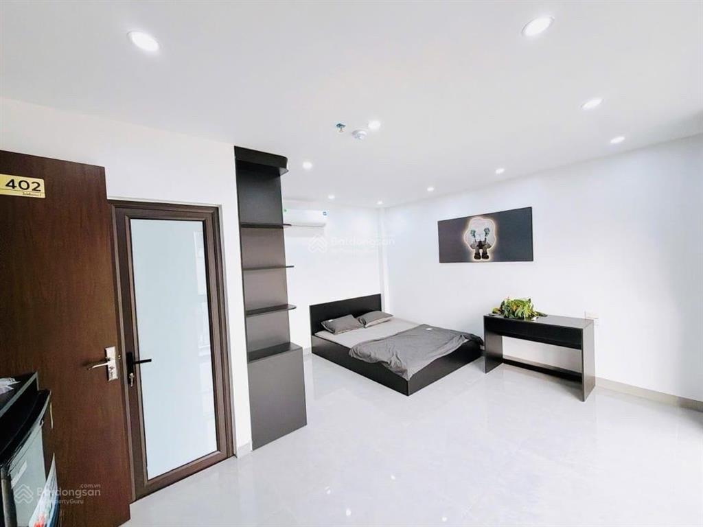 Siêu phẩm vĩnh hưng  6 tầng thang máy lô góc mặt tiền 6m  ôtô ngủ trong nhà