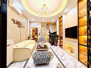 Siêu phẩm hoàng mai 31m 5tầng mặt tiền 3,8m nhà đẹp lung linhfull nội thất
