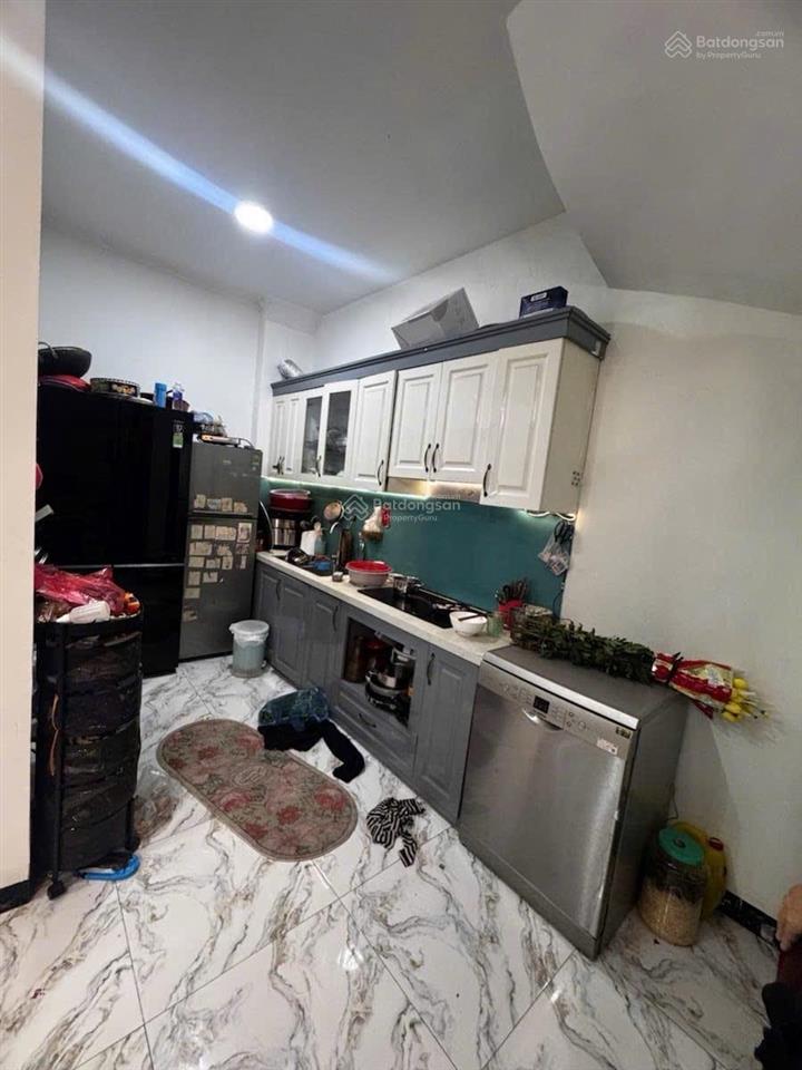 Nhà đẹp hoàng mai 30,5m 5 tầng 30m ra ôtô tránh giá chỉ nhỉnh 7tỷ