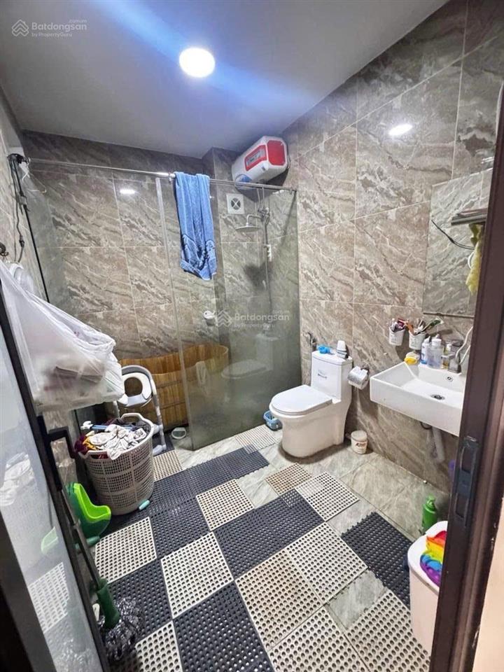 Nhà đẹp hoàng mai 30,5m 5 tầng 30m ra ôtô tránh giá chỉ nhỉnh 7tỷ