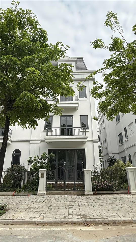 Biệt thự solasta mansion dương nội 170m2 giá nhỉnh 25 tỷ  chiết khấu sâu 35%. ms hiền 0963 689 ***
