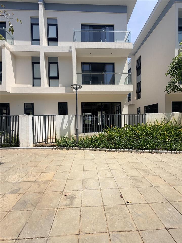 Quỹ căn biệt thự an quý villa mới nhất tháng 8. ck 36%  ký trực tiếp cđt.  0963 689 ***