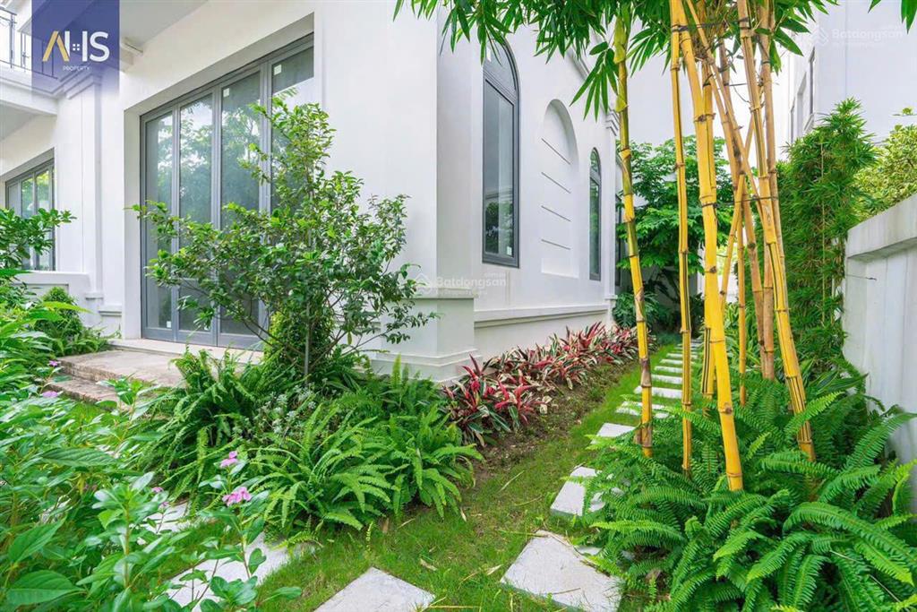 Ngay park city, chiết khấu 35% biệt thự solasta masion dương nội chỉ còn 32 tỷ/căn đơn giá 150tr/m2