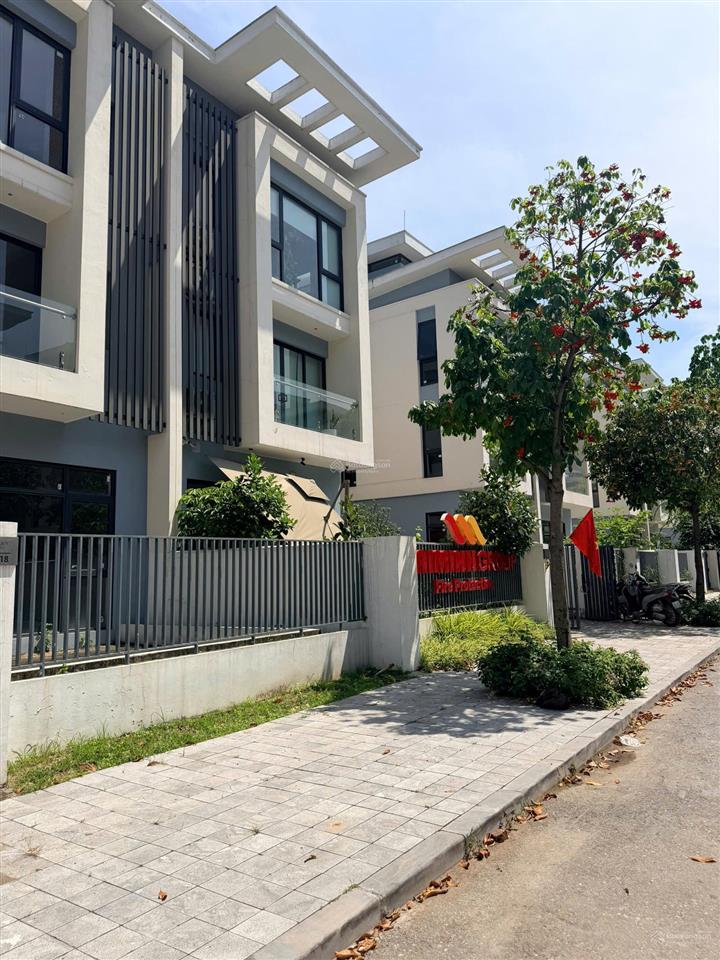 Bán gấp căn 180m2 an quý villa, kđt dương nội, hà đông trong tháng này 35 tỷ.  0963 689 ***