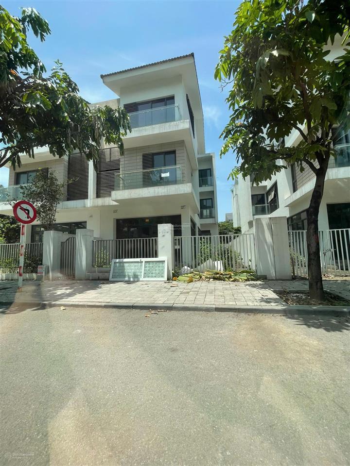 Biệt thự an vượng  dương nội dòng tiền 35 triệu/tháng giá cực tốt 33 tỷ. cc 0963 689 ***